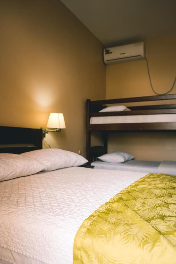 Hotel Manta Beach Madrigal Ngoại thất bức ảnh