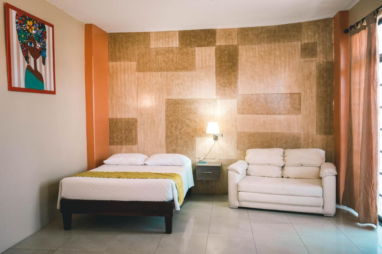 Hotel Manta Beach Madrigal Ngoại thất bức ảnh