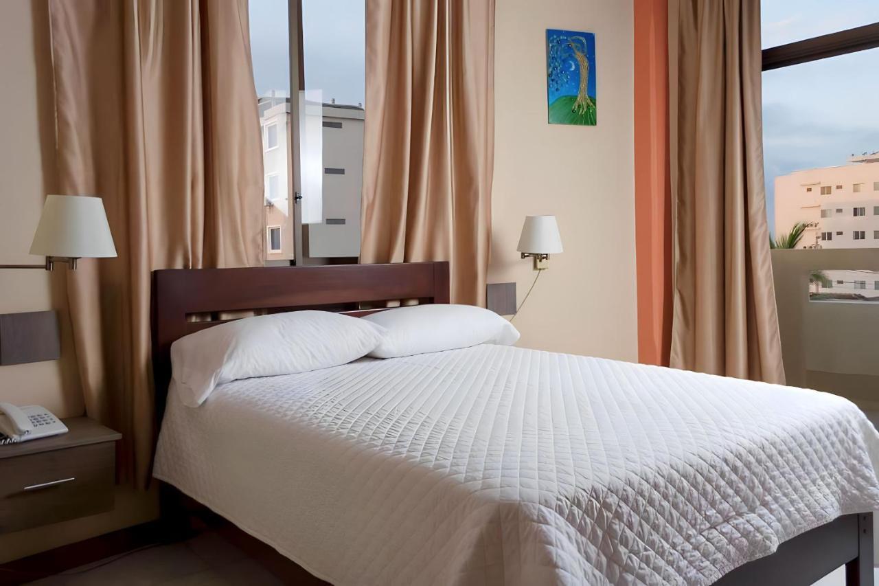 Hotel Manta Beach Madrigal Ngoại thất bức ảnh