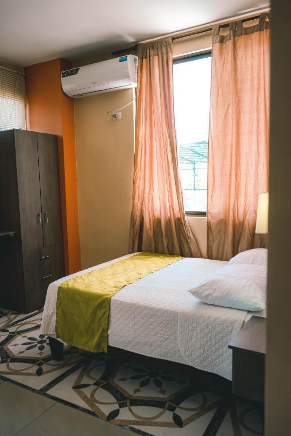 Hotel Manta Beach Madrigal Ngoại thất bức ảnh