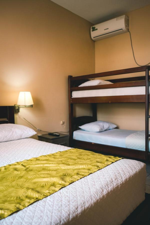 Hotel Manta Beach Madrigal Ngoại thất bức ảnh