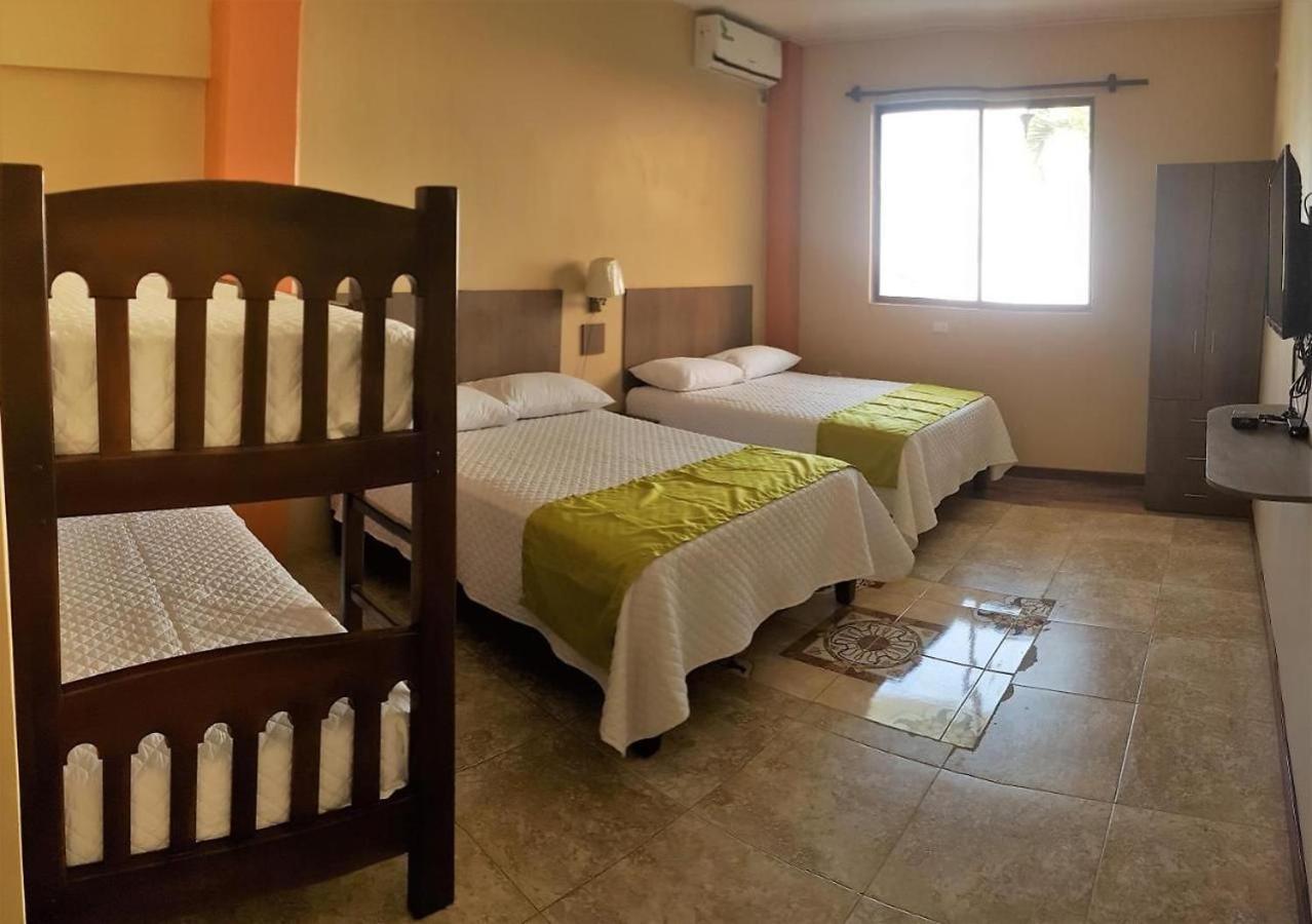 Hotel Manta Beach Madrigal Ngoại thất bức ảnh