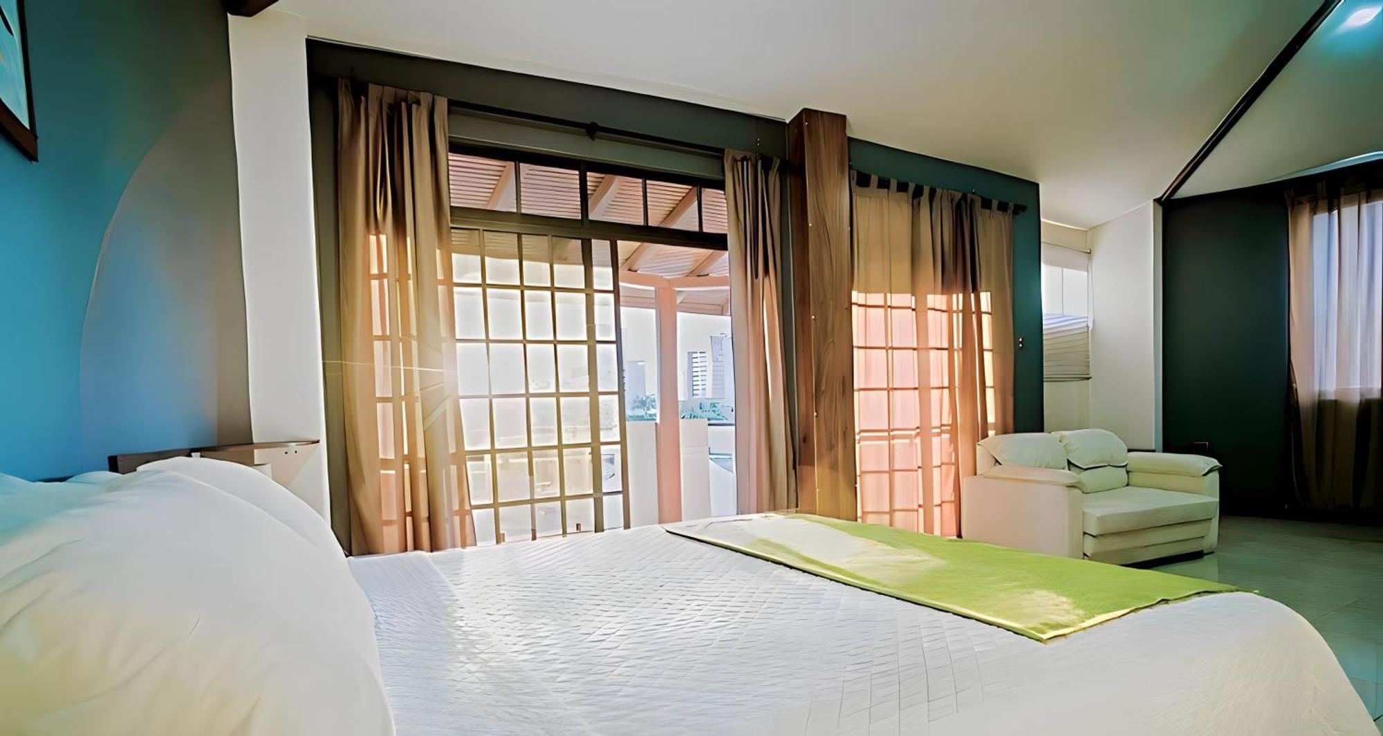 Hotel Manta Beach Madrigal Ngoại thất bức ảnh